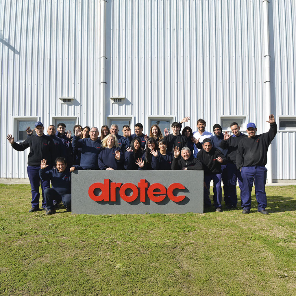 Industria, experiencia y equipo en acción.